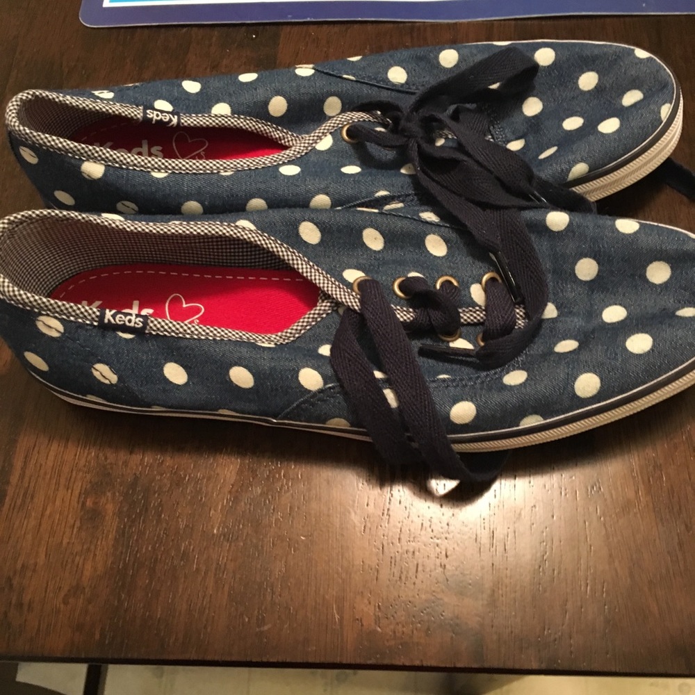 Keds women’s size 7.5